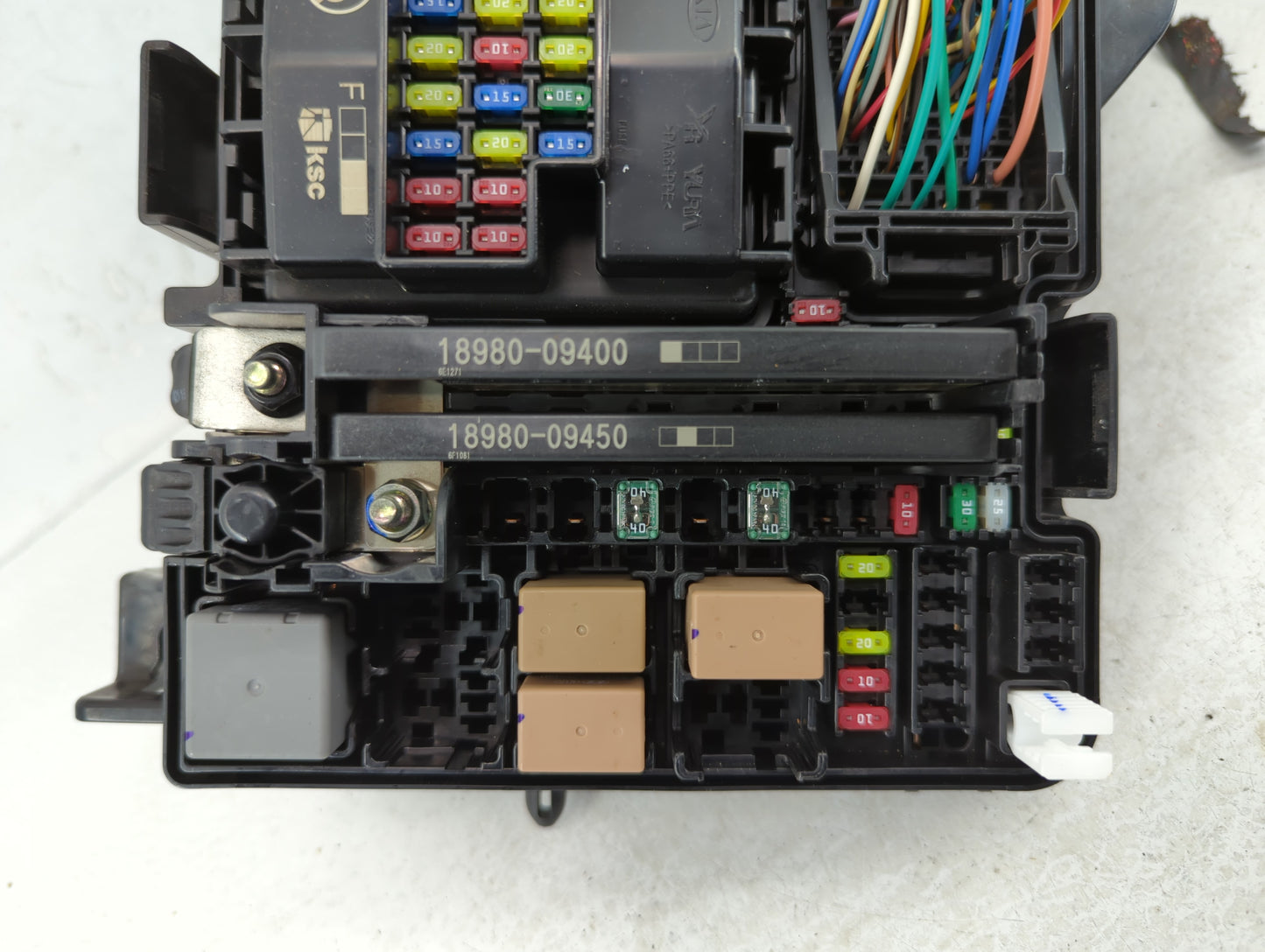 2016-2019 Kia Optima Fusebox Fuse Box Panel Relay Module P/N:91950-D5822 Fits Fits 2016 2017 2018 2019 OEM Used Auto Parts -