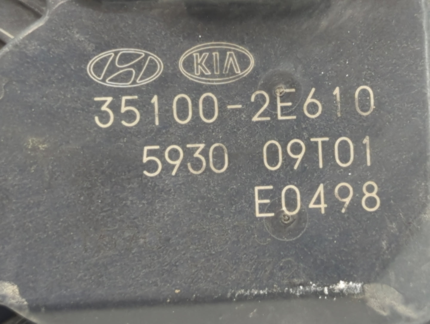 2017-2020 Kia Optima Throttle Body P/N:35100-2E610 Fits Fits 2016 2017 2018 2019 2020 OEM Used Auto Parts - Oemusedautoparts