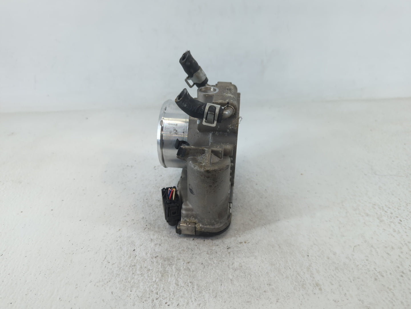 2016-2020 Kia Optima Throttle Body P/N:35100-2G600 Fits Fits 2015 2016 2017 2018 2019 2020 2021 OEM Used Auto Parts - Oemuse