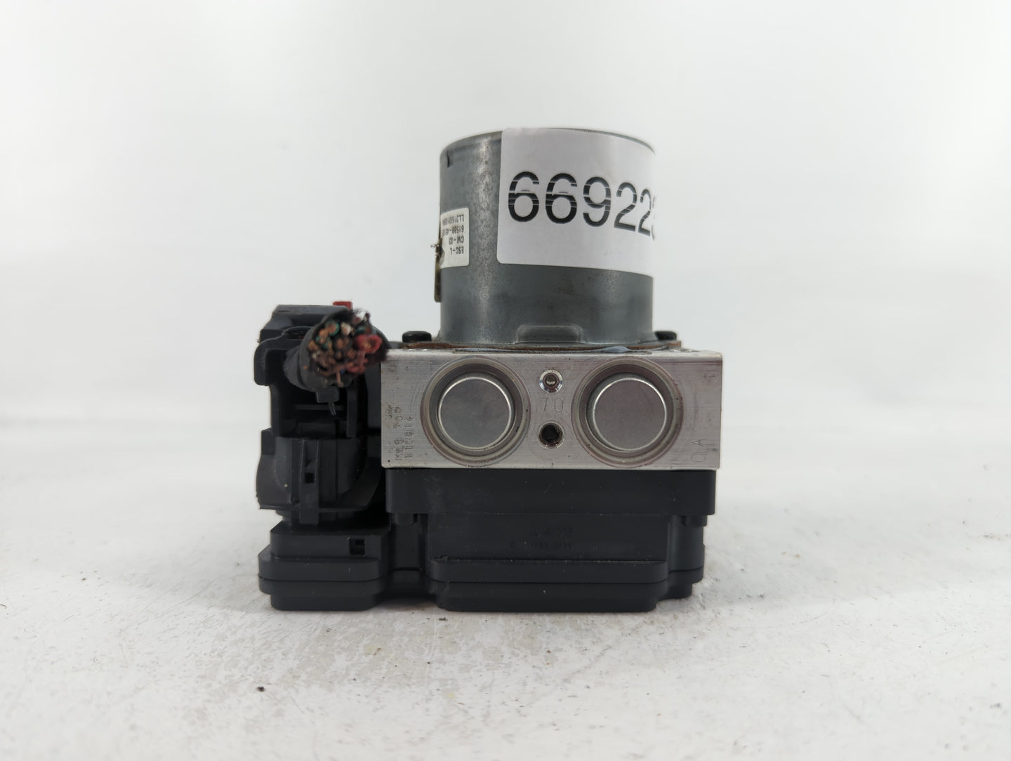 2016-2018 Kia Optima ABS Pump Control Module Replacement P/N:58900-D5060 Fits Fits 2016 2017 2018 OEM Used Auto Parts - Oemu