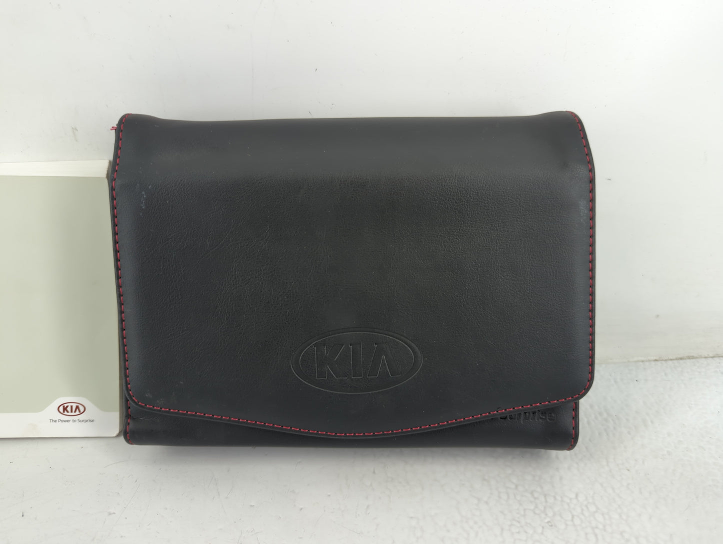 2017 Kia Optima Owners Manual Book Guide P/N:HDG5-EU74F OEM Used Auto Parts - Oemusedautoparts1.com
