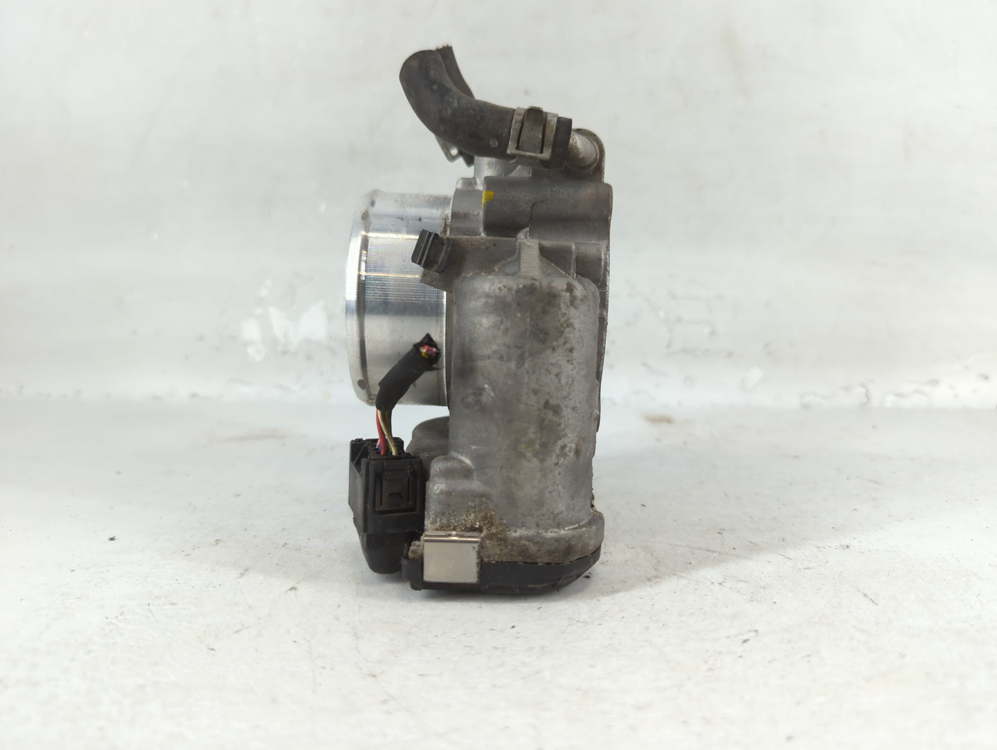 2016-2020 Kia Optima Throttle Body P/N:35100-2G600 Fits Fits 2015 2016 2017 2018 2019 2020 2021 OEM Used Auto Parts - Oemuse