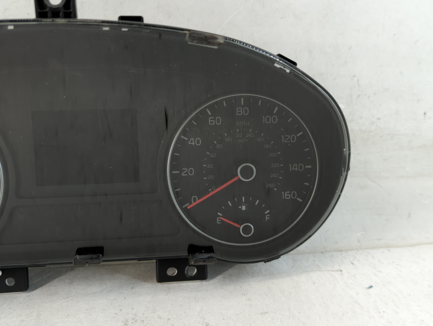 2017-2018 Kia Optima Instrument Cluster Speedometer Gauges P/N:94001-D5300 Fits Fits 2017 2018 OEM Used Auto Parts - Oemused
