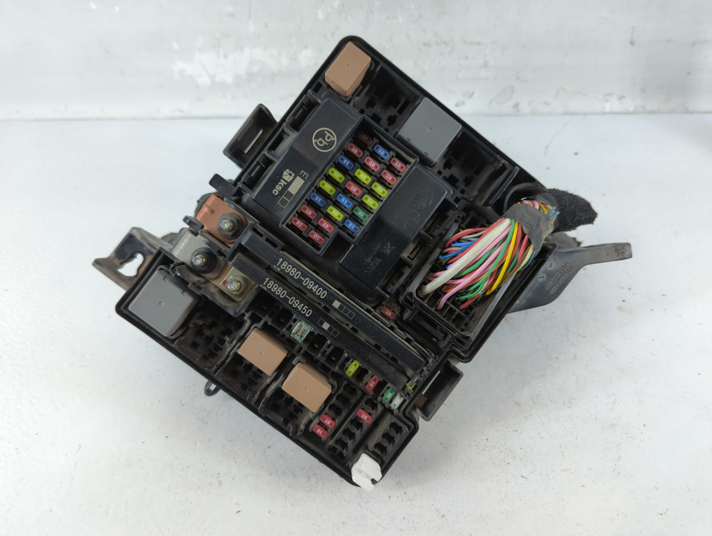 2017-2019 Kia Optima Fusebox Fuse Box Panel Relay Module P/N:9123C A712C Fits Fits 2017 2018 2019 OEM Used Auto Parts - Oemu