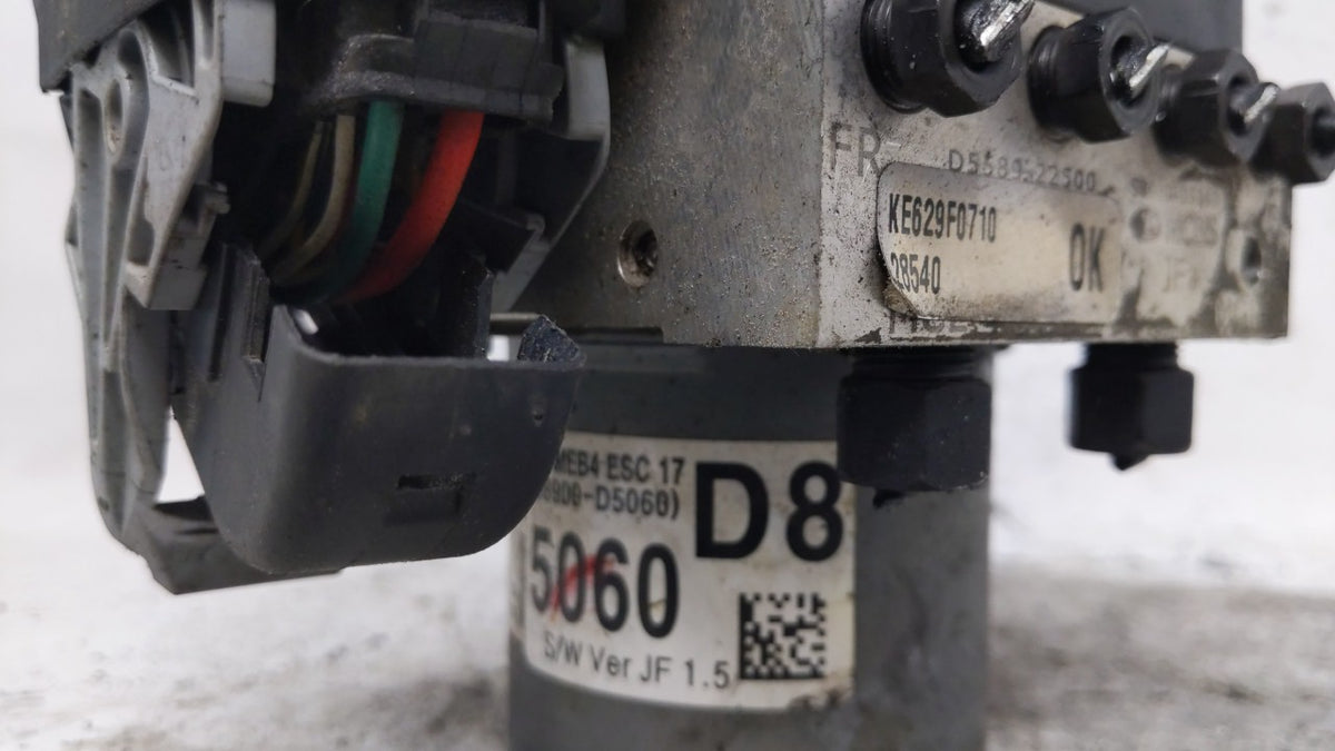 2016-2018 Kia Optima Anti-Lock Brake ABS Pump Module Actuator OEM P/N:61589-45100 Fits Fits 2016 2017 2018 OEM Used Auto Par