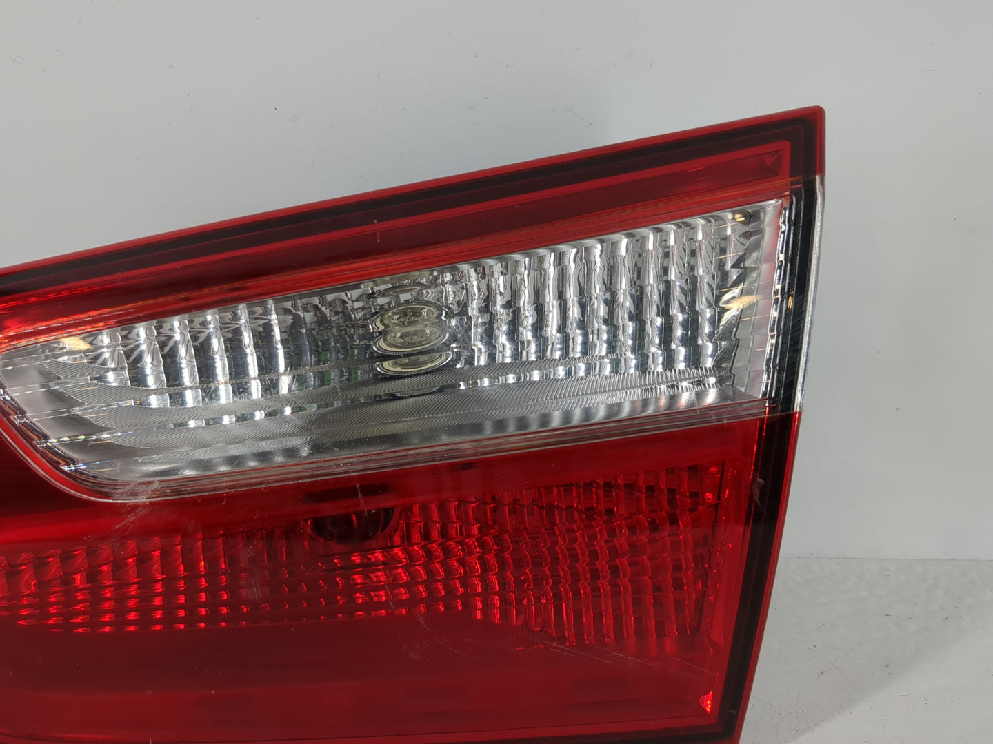 2012-2017 Kia Rio Tail Light Assembly Passenger Right OEM P/N:92404-1W0 Fits Fits 2012 2013 2014 2015 2016 2017 OEM Used Aut