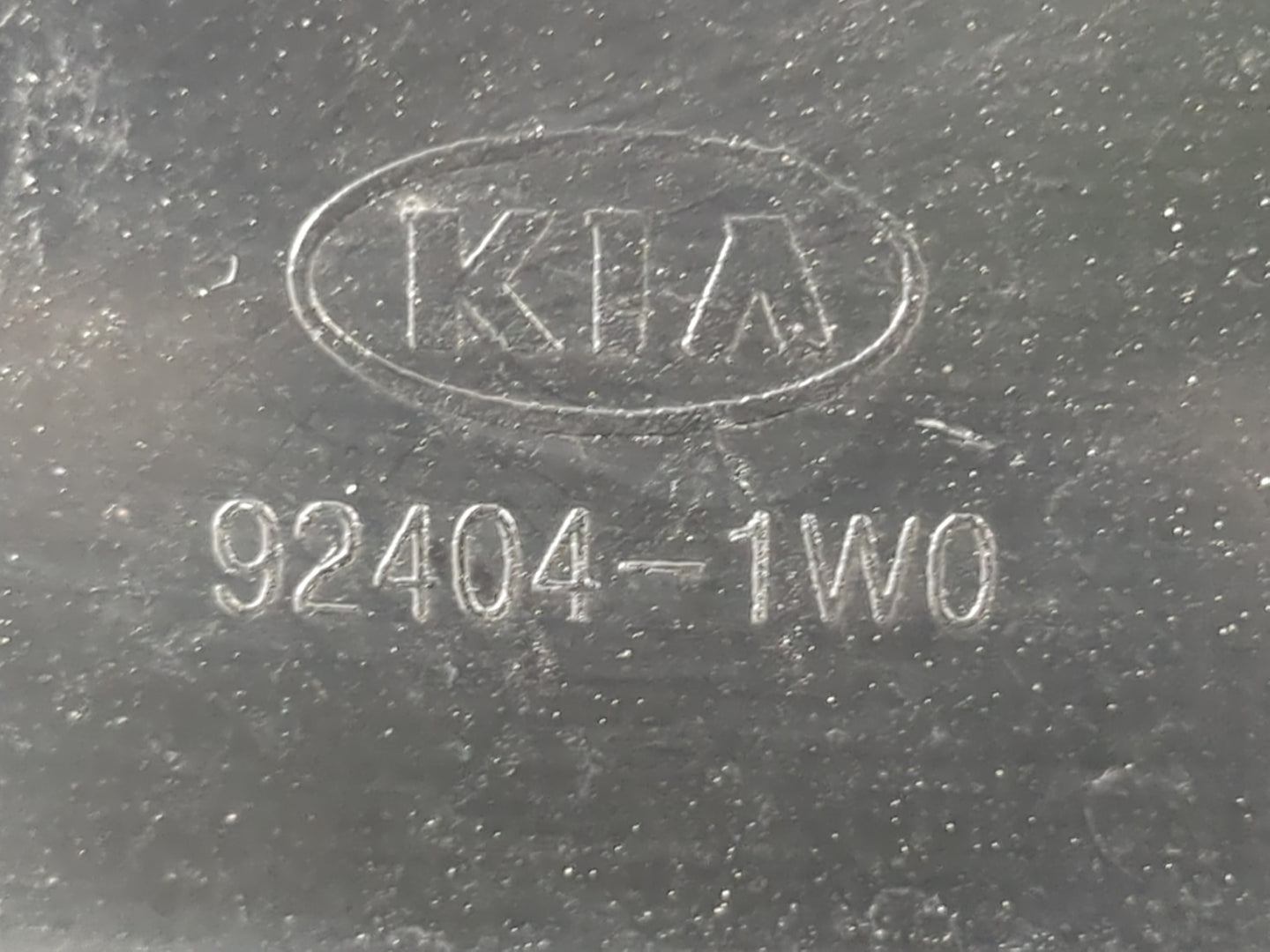 2012-2017 Kia Rio Tail Light Assembly Passenger Right OEM P/N:92404-1W0 Fits Fits 2012 2013 2014 2015 2016 2017 OEM Used Aut