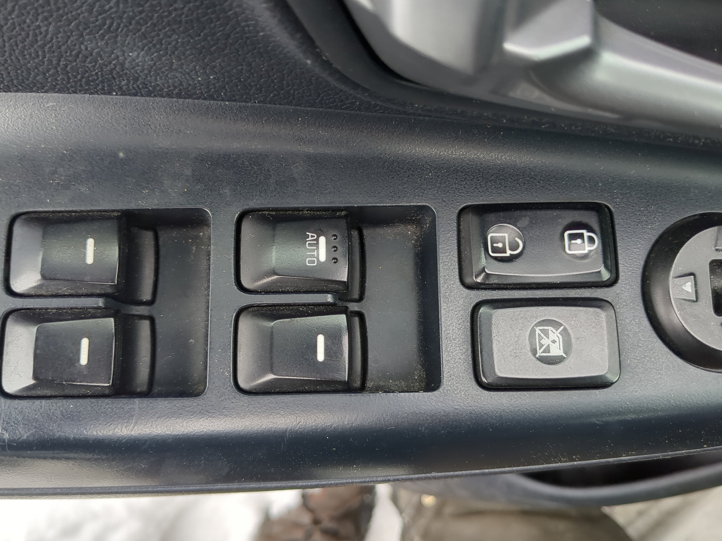 2016-2017 Kia Rio Master Power Window Switch Replacement Driver Side Left Fits Fits 2016 2017 OEM Used Auto Parts - Oemuseda