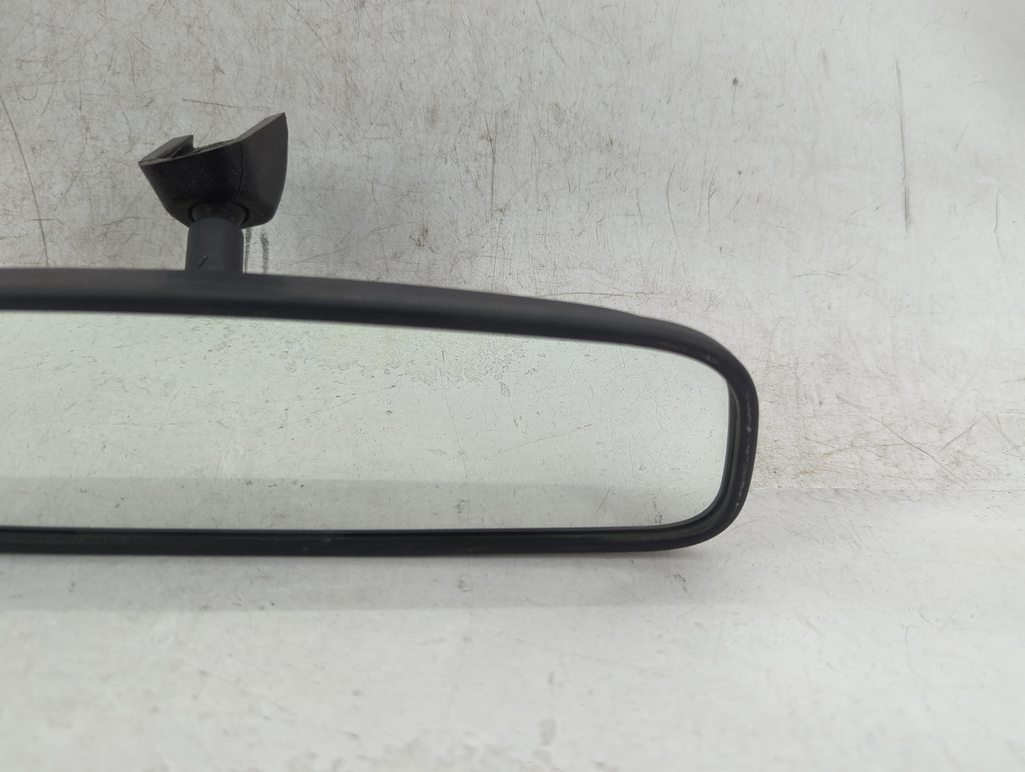 2010-2017 Kia Rio Interior Rear View Mirror Replacement OEM P/N:E4012143 Fits OEM Used Auto Parts - Oemusedautoparts1.com