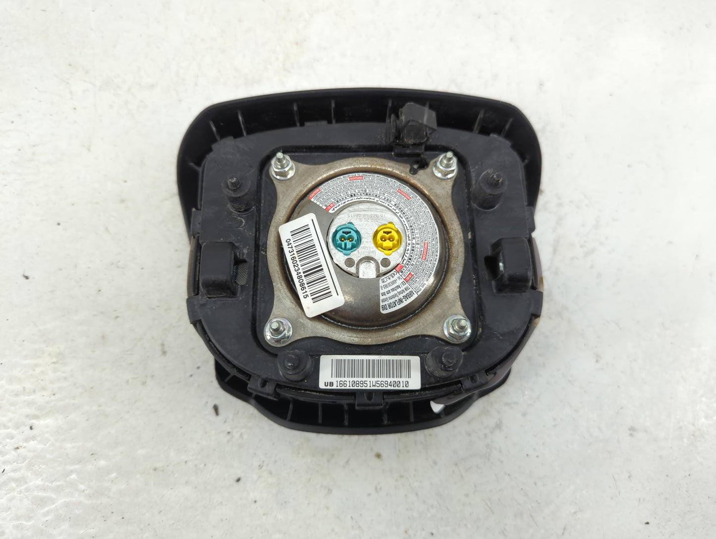 2012-2017 Kia Rio Air Bag Driver Left Steering Wheel Mounted P/N:569001W600HU Fits Fits 2012 2013 2014 2015 2016 2017 OEM Us
