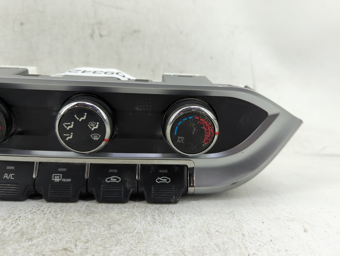 2016-2017 Kia Rio Climate Control Module Temperature AC/Heater Replacement P/N:97250-1W260 Fits Fits 2016 2017 OEM Used Auto