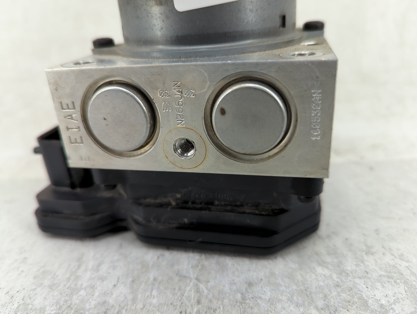 2016-2017 Kia Rio ABS Pump Control Module Replacement P/N:BE6003G941 Fits Fits 2016 2017 OEM Used Auto Parts - Oemusedautopa