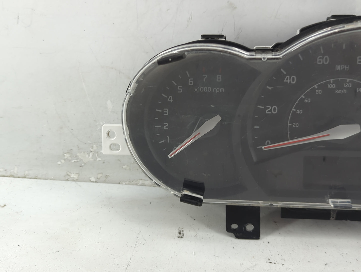 2016-2017 Kia Rio Instrument Cluster Speedometer Gauges P/N:94024-1W770 Fits Fits 2016 2017 OEM Used Auto Parts - Oemusedaut