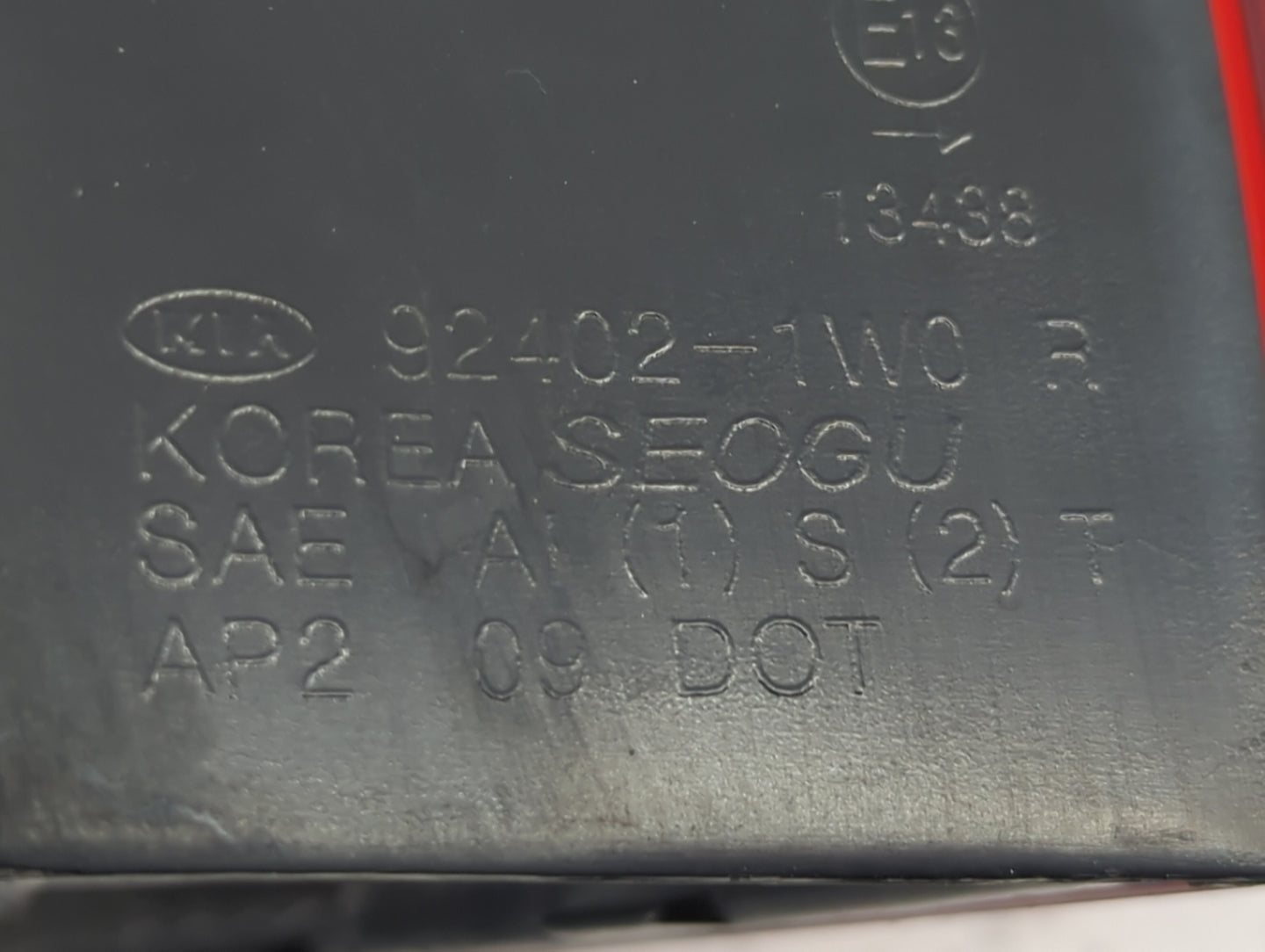 2012-2017 Kia Rio Tail Light Assembly Passenger Right OEM P/N:92402-1W0 Fits Fits 2012 2013 2014 2015 2016 2017 OEM Used Aut