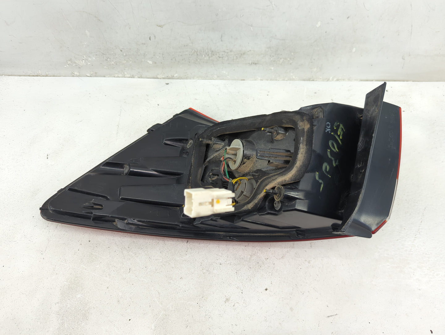 2012-2017 Kia Rio Tail Light Assembly Driver Left OEM P/N:92401-1W0 Fits Fits 2012 2013 2014 2015 2016 2017 OEM Used Auto Pa