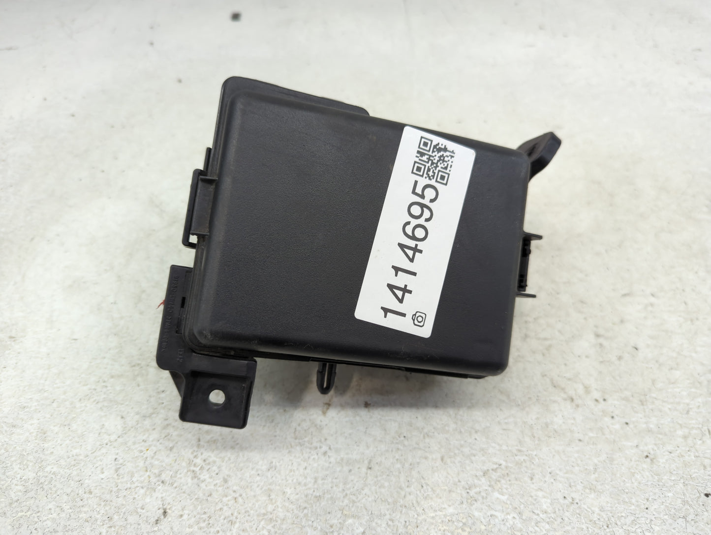 2016-2017 Kia Rio Fusebox Fuse Box Panel Relay Module P/N:91952-1W430 Fits Fits 2016 2017 OEM Used Auto Parts - Oemusedautop