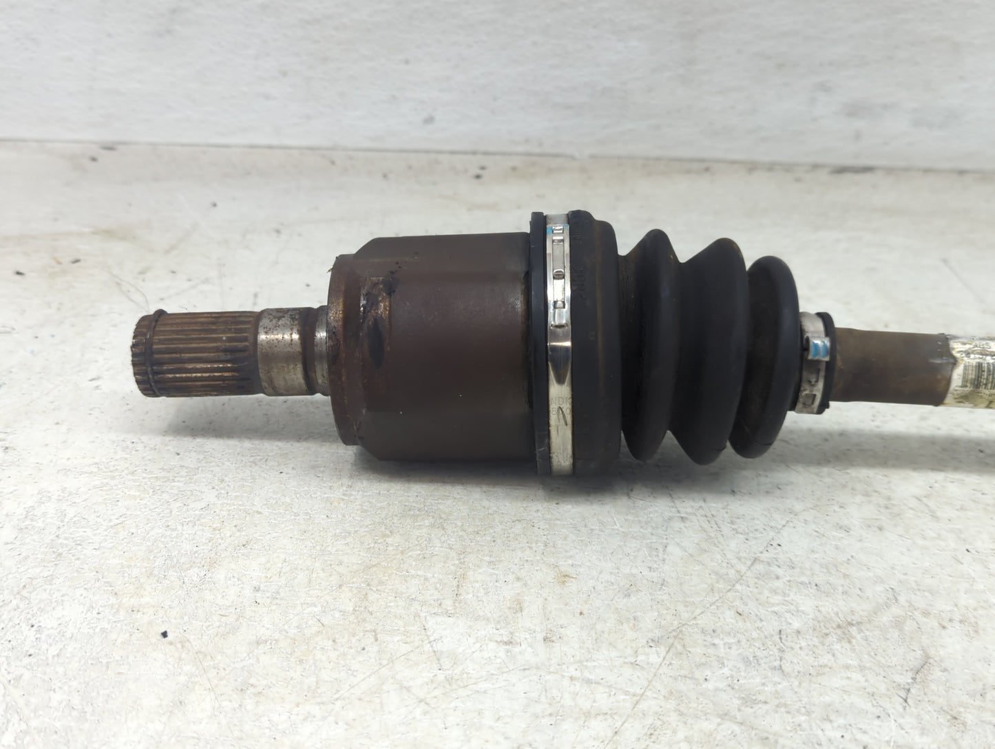 2012-2017 Kia Rio Axle Shaft Front Driver Cv C/v - Oemusedautoparts1.com