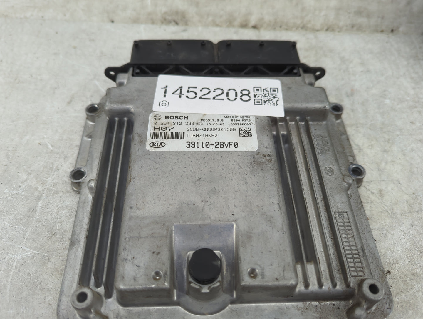 2016-2017 Kia Rio PCM Engine Control Computer ECU ECM PCU OEM P/N:0261S12390 39110-2BVF0 Fits Fits 2016 2017 OEM Used Auto P