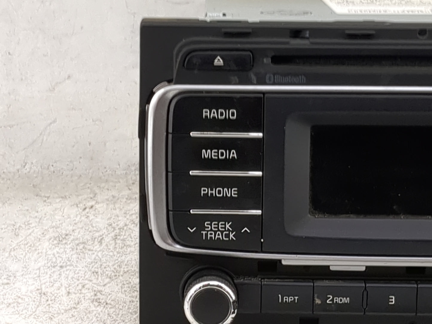 2016-2017 Kia Rio Radio AM FM Cd Player Receiver Replacement P/N:961701W960CA AM1A1IHAN, 96170-1W960CA Fits Fits 2016 2017 O