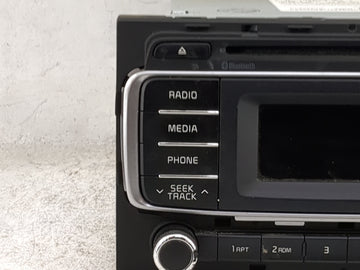 2016-2017 Kia Rio Radio AM FM Cd Player Receiver Replacement P/N:961701W960CA AM1A1IHAN, 96170-1W960CA Fits Fits 2016 2017 OEM Used Auto Parts
