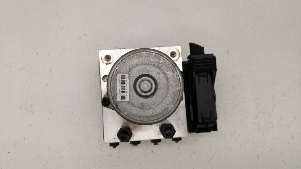 2016-2017 Kia Rio Anti-Lock Brake ABS Pump Module Actuator OEM P/N:58920-1W470 Fits Fits 2016 2017 OEM Used Auto Parts - Oem