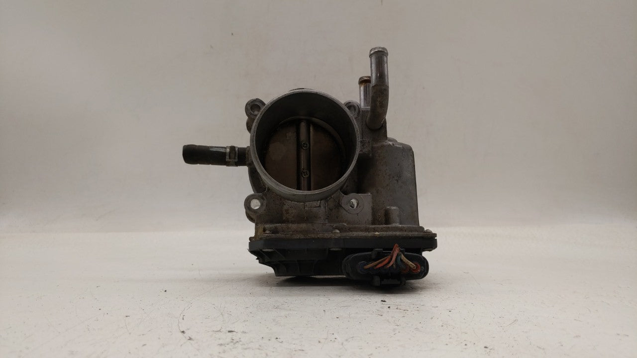 2012-2019 Kia Rio Throttle Body P/N:5302-1S02 35100-2B300 Fits Fits 2012 2013 2014 2015 2016 2017 2018 2019 OEM Used Auto Pa