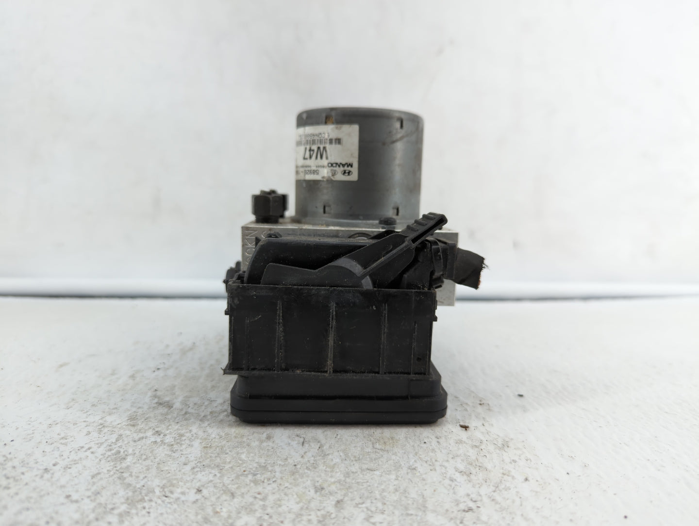 2016-2017 Kia Rio ABS Pump Control Module Replacement P/N:58920-1W470 Fits Fits 2016 2017 OEM Used Auto Parts - Oemusedautop