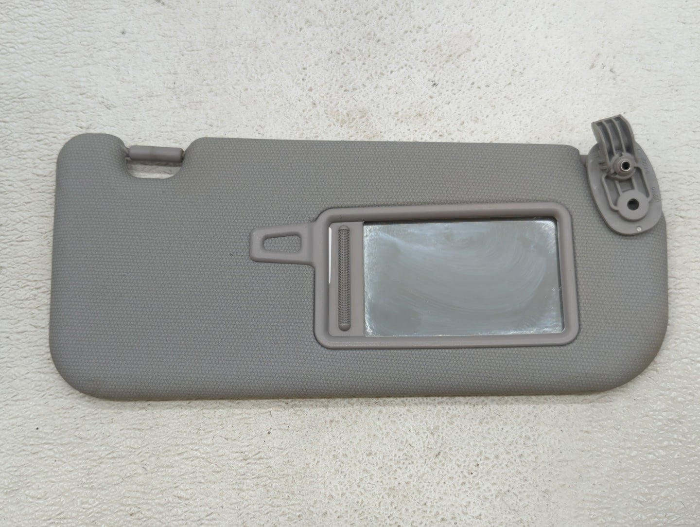 2012-2017 Kia Rio Sun Visor Shade Replacement Passenger Right Mirror Fits Fits 2012 2013 2014 2015 2016 2017 OEM Used Auto P