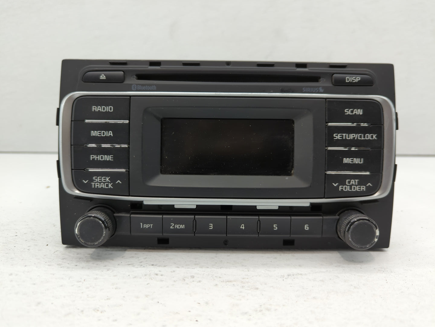 2016-2017 Kia Rio Radio AM FM Cd Player Receiver Replacement P/N:961701W962CA Fits Fits 2016 2017 OEM Used Auto Parts - Oemu
