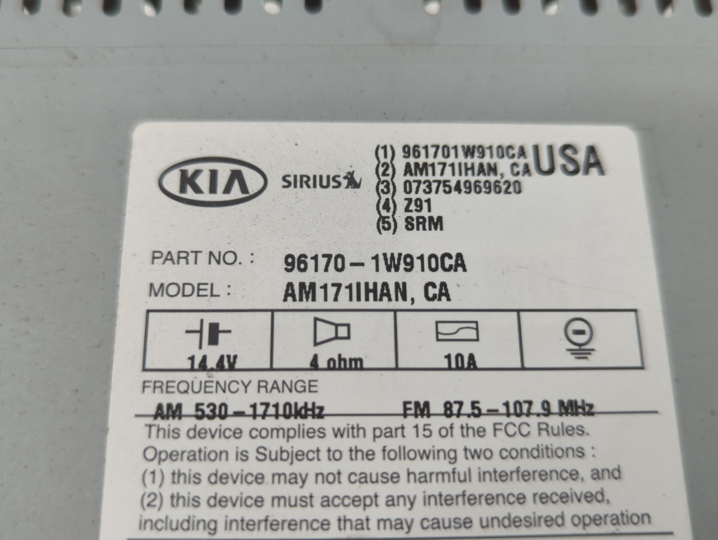 2016-2017 Kia Rio Radio AM FM Cd Player Receiver Replacement P/N:961701W910CA Fits Fits 2016 2017 OEM Used Auto Parts - Oemu