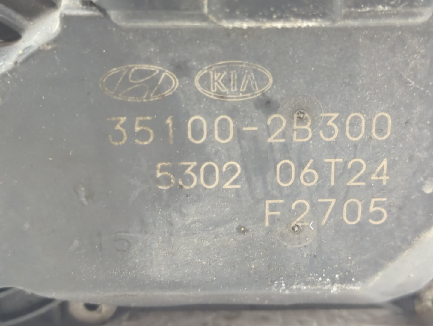 2012-2019 Kia Rio Throttle Body P/N:35100-2B300 Fits Fits 2012 2013 2014 2015 2016 2017 2018 2019 OEM Used Auto Parts - Oemu