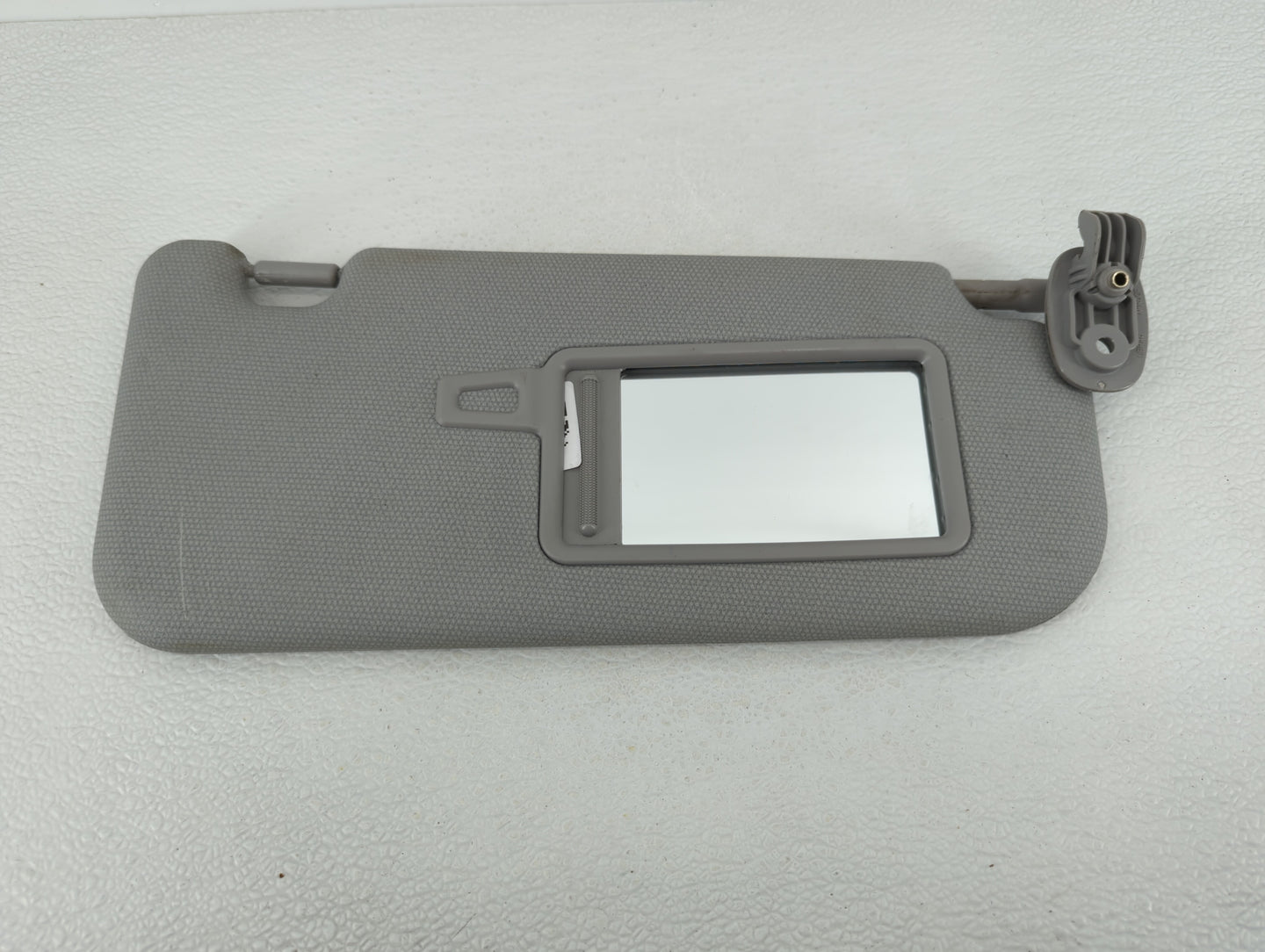 2012-2017 Kia Rio Sun Visor Shade Replacement Passenger Right Mirror Fits Fits 2012 2013 2014 2015 2016 2017 OEM Used Auto P