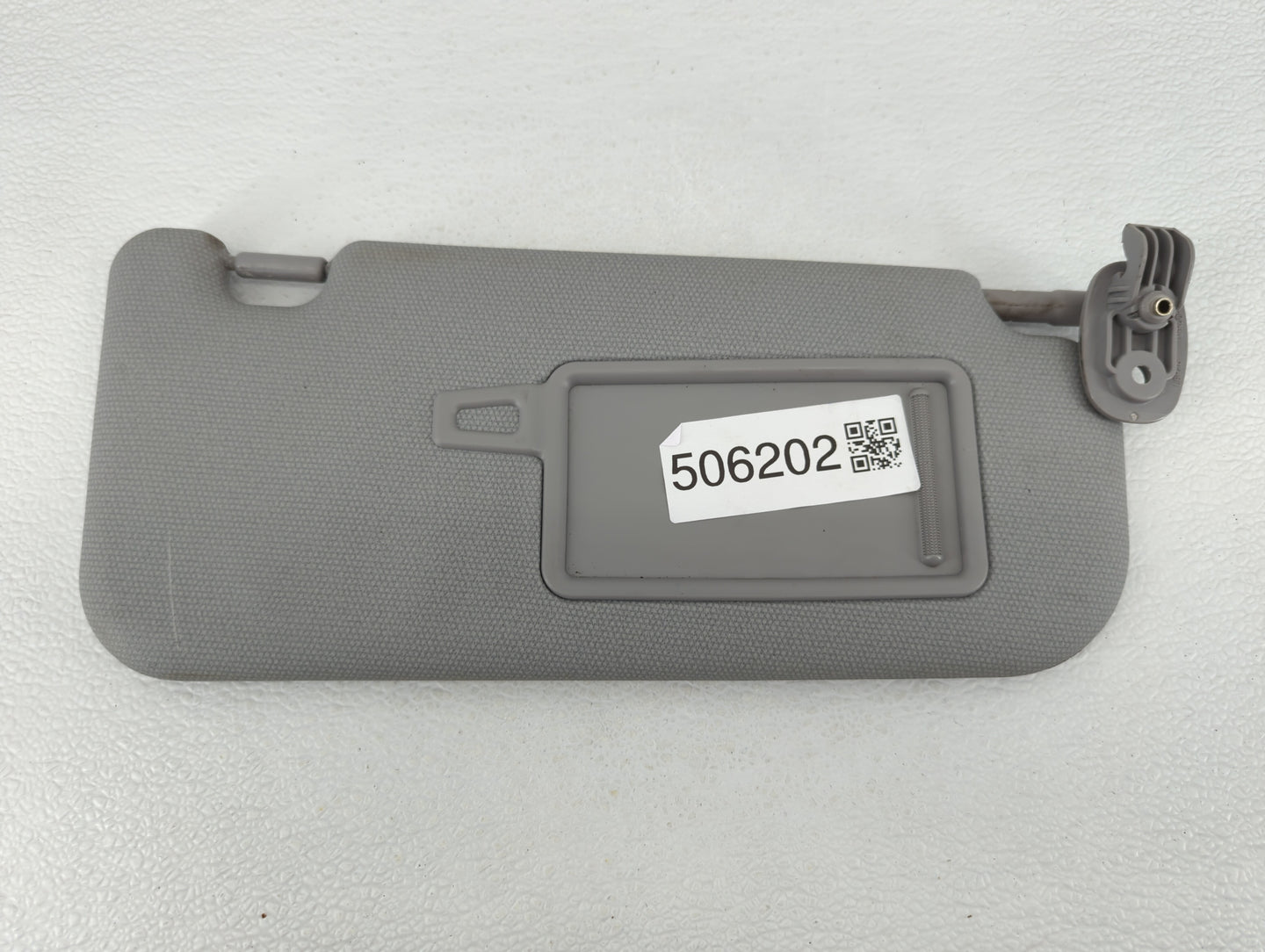 2012-2017 Kia Rio Sun Visor Shade Replacement Passenger Right Mirror Fits Fits 2012 2013 2014 2015 2016 2017 OEM Used Auto P