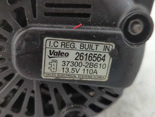 2016-2017 Kia Rio Alternator Replacement Generator Charging Assembly Engine OEM P/N:37300-2B610 Fits Fits 2016 2017 OEM Used Auto Parts