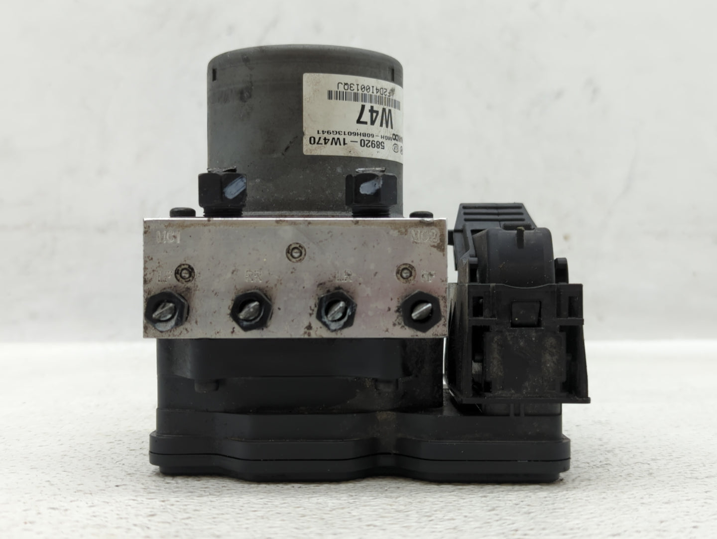 2016-2017 Kia Rio ABS Pump Control Module Replacement P/N:58920-1W470 Fits Fits 2016 2017 OEM Used Auto Parts - Oemusedautop