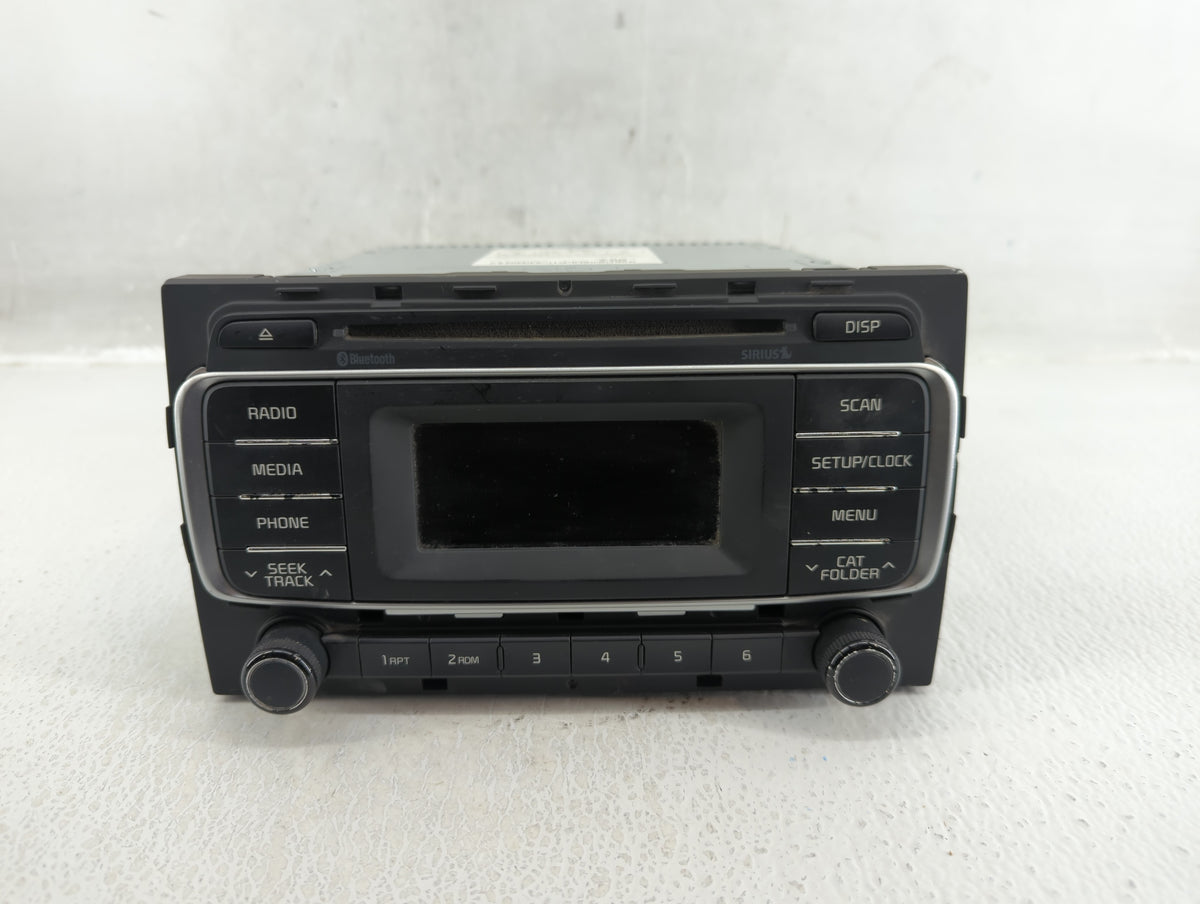 2016-2017 Kia Rio Am Fm Cd Player Radio Receiver 582614 - Oemusedautoparts1.com