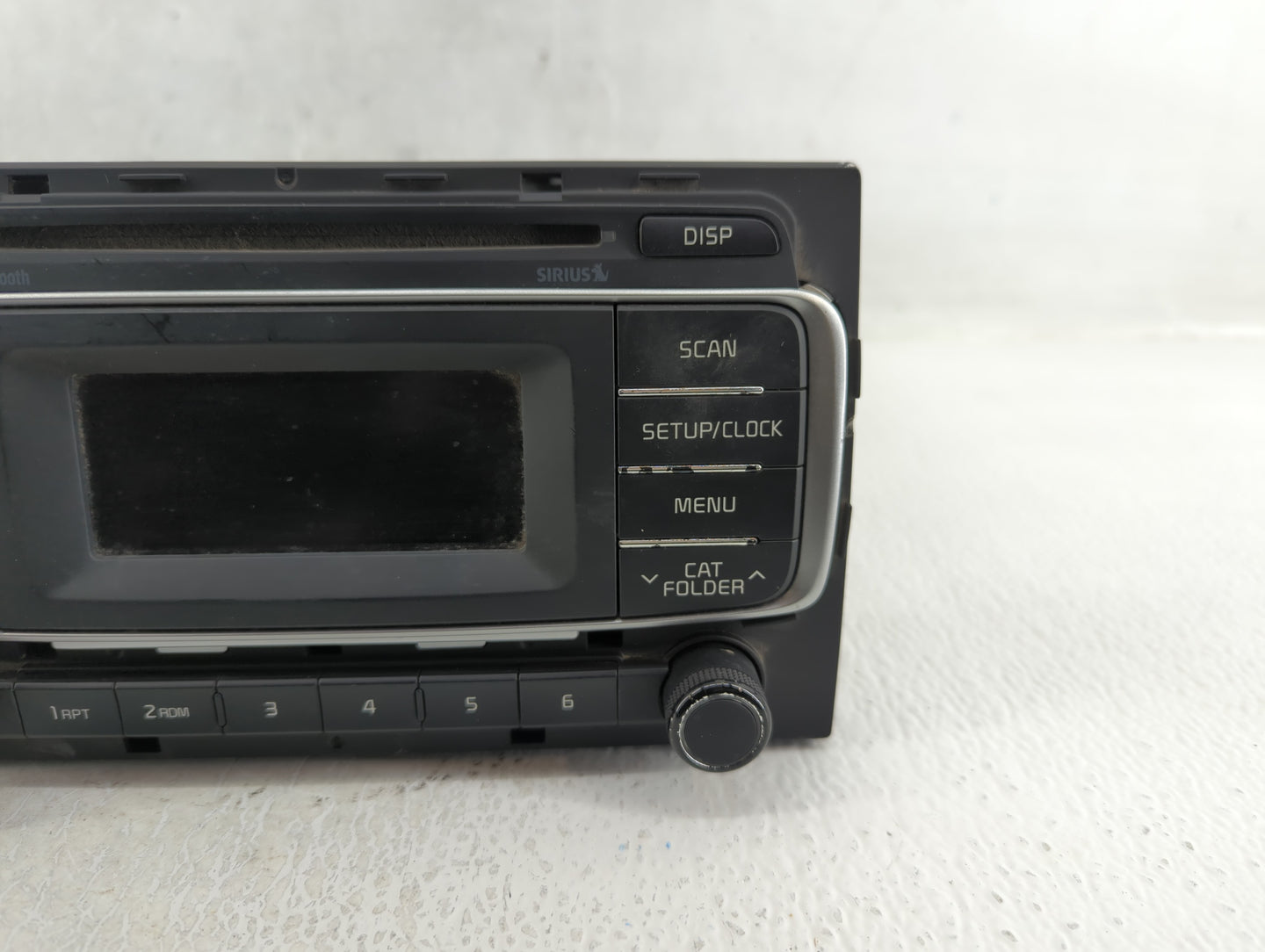 2016-2017 Kia Rio Am Fm Cd Player Radio Receiver - Oemusedautoparts1.com
