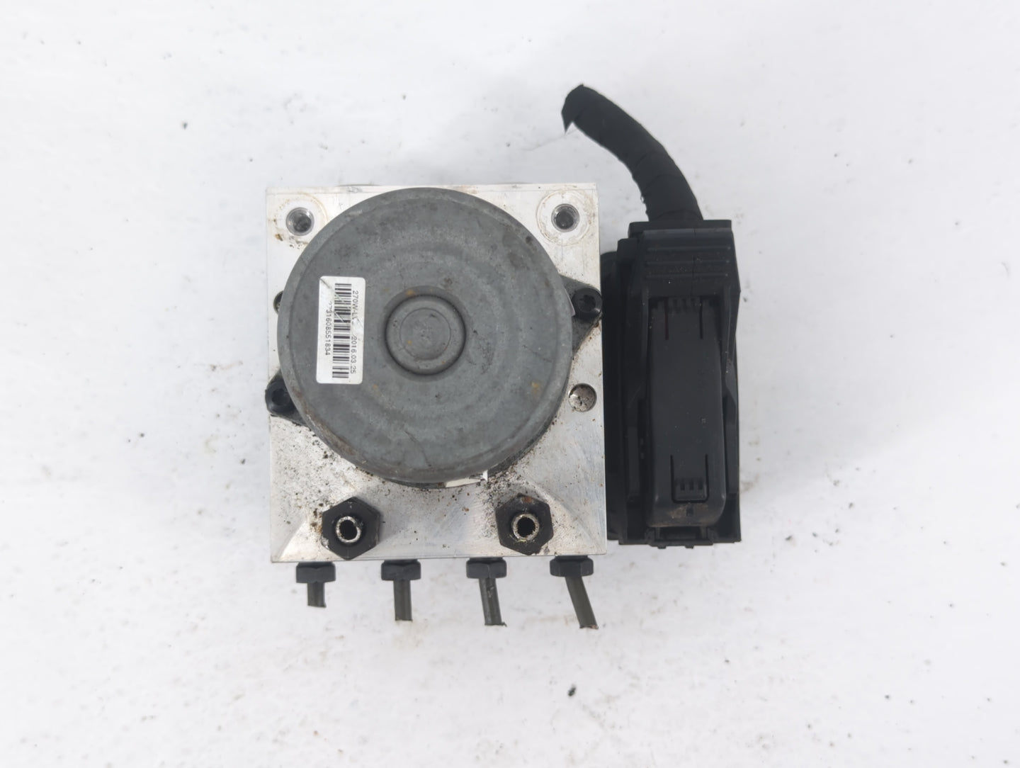2016-2017 Kia Rio ABS Pump Control Module Replacement P/N:58920-1W470 23388971 Fits Fits 2016 2017 OEM Used Auto Parts - Oem