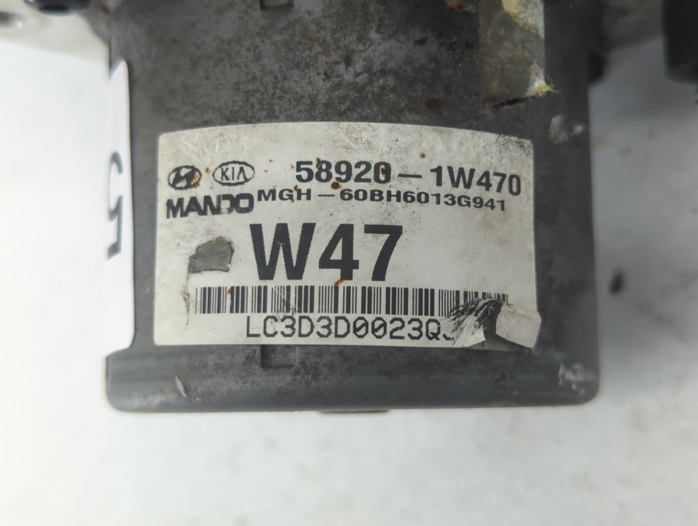 2016-2017 Kia Rio ABS Pump Control Module Replacement P/N:58920-1W470 23388971 Fits Fits 2016 2017 OEM Used Auto Parts - Oem