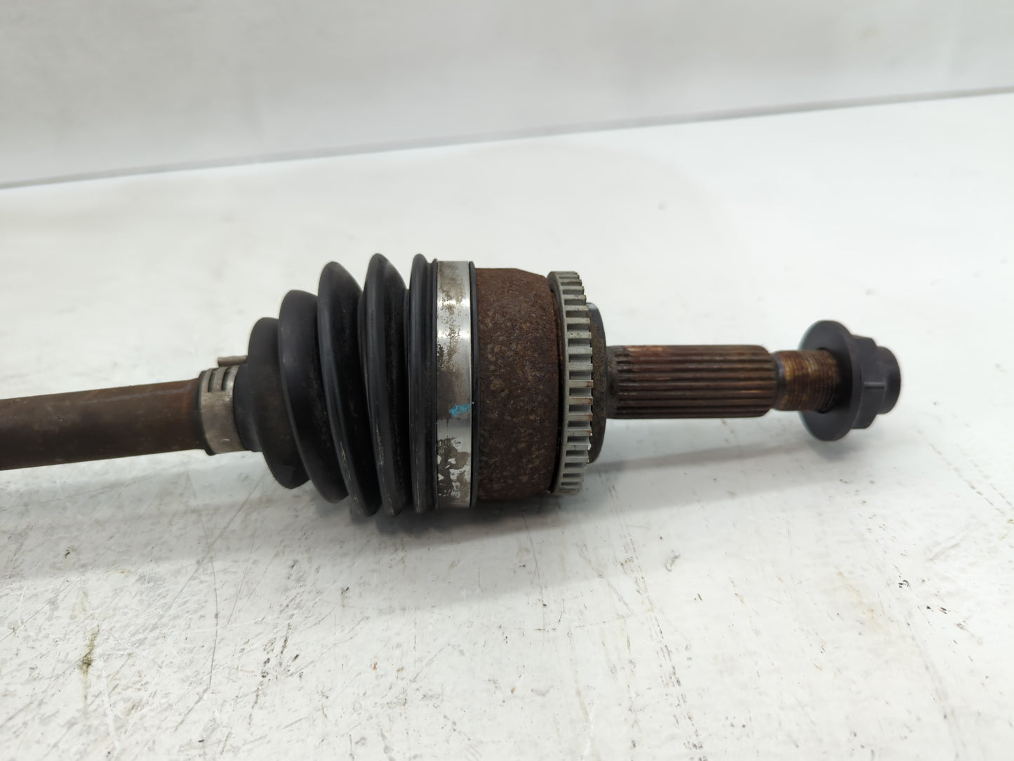 2012-2017 Kia Rio Axle Shaft Front Driver Cv C/v - Oemusedautoparts1.com
