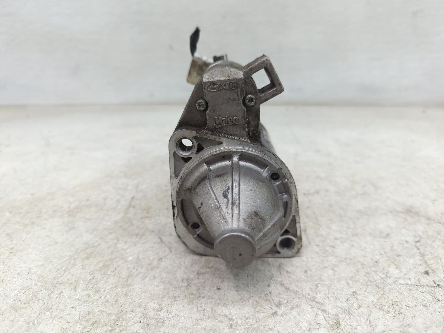 2012-2017 Kia Rio Car Starter Motor Solenoid OEM P/N:1204960 36100-2B110 Fits Fits 2012 2013 2014 2015 2016 2017 OEM Used Au