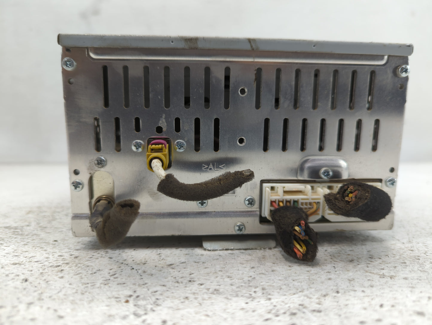 2016-2017 Kia Rio Radio AM FM Cd Player Receiver Replacement P/N:96170-1W960CA Fits Fits 2016 2017 OEM Used Auto Parts - Oem