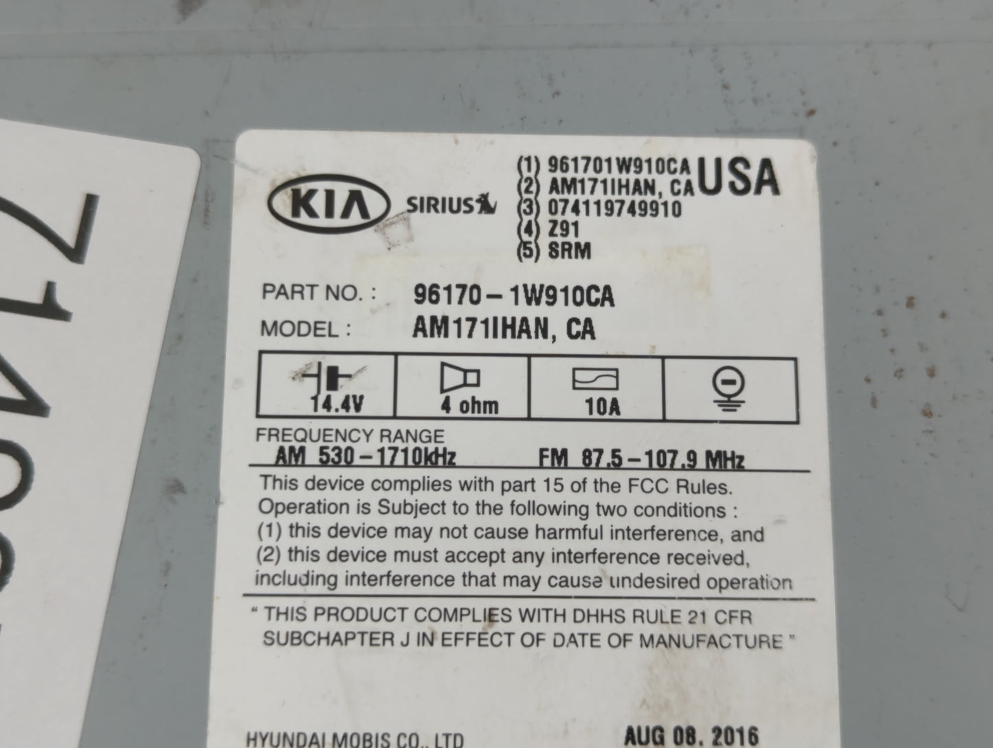 2016-2017 Kia Rio Radio AM FM Cd Player Receiver Replacement P/N:961701W910CA Fits Fits 2016 2017 OEM Used Auto Parts - Oemu