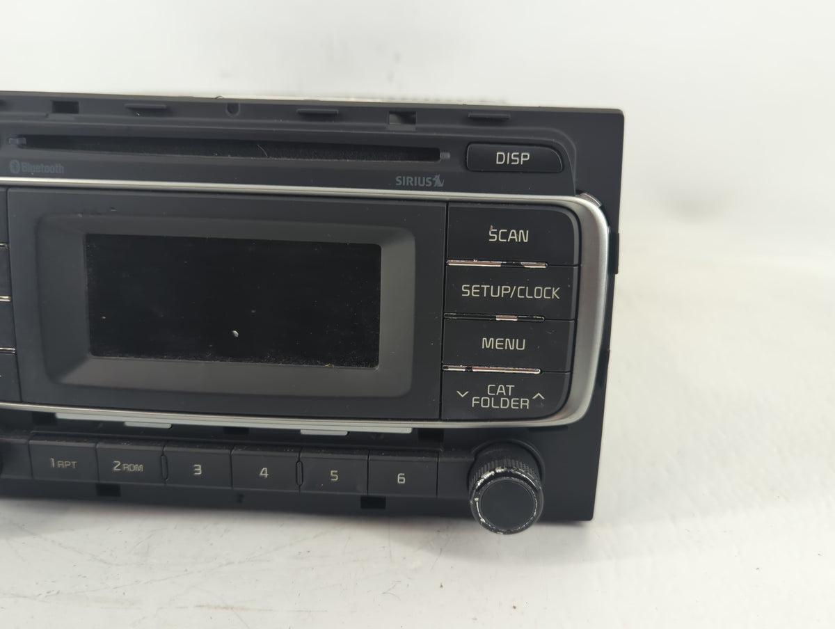 2016-2017 Kia Rio Am Fm Cd Player Radio Receiver 729203 - Oemusedautoparts1.com