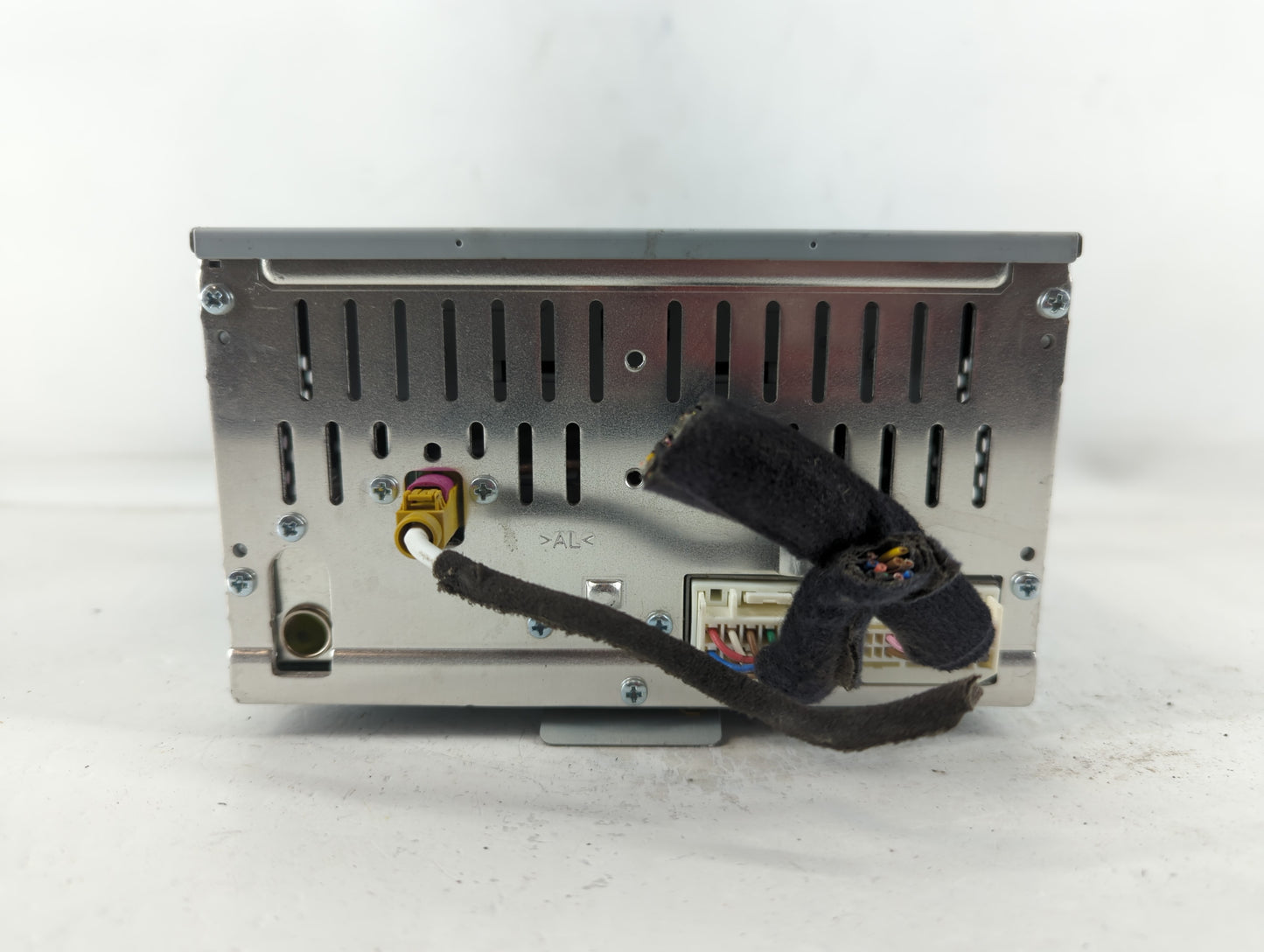 2016-2017 Kia Rio Am Fm Cd Player Radio Receiver - Oemusedautoparts1.com
