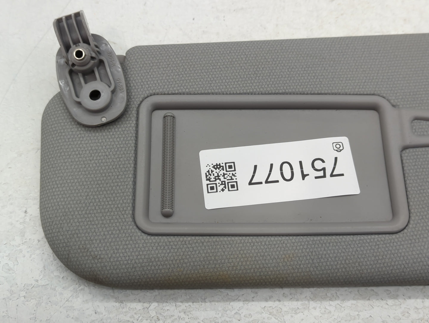 2012-2017 Kia Rio Sun Visor Shade Replacement Driver Left Mirror Fits Fits 2012 2013 2014 2015 2016 2017 OEM Used Auto Parts