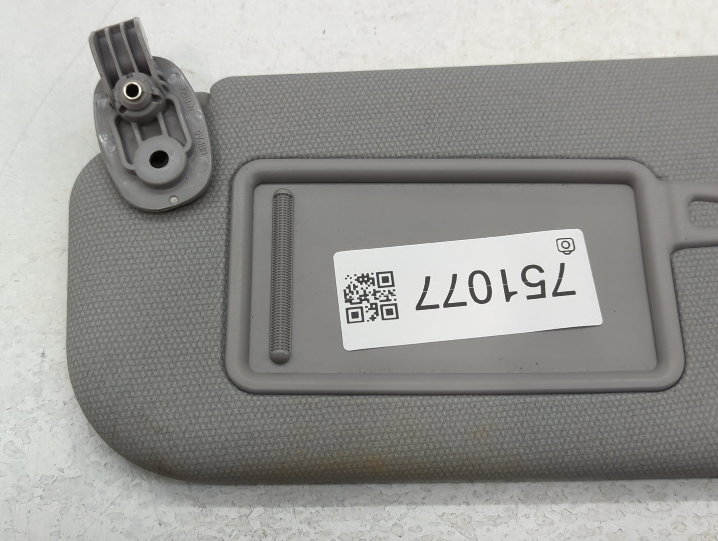 2012-2017 Kia Rio Sun Visor Shade Replacement Driver Left Mirror Fits Fits 2012 2013 2014 2015 2016 2017 OEM Used Auto Parts