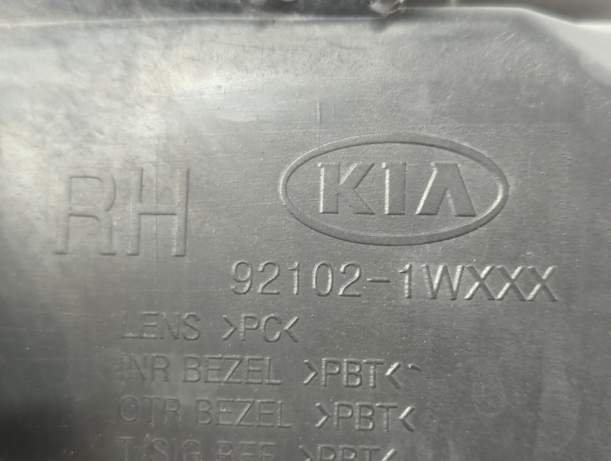 2012-2017 Kia Rio Passenger Right Oem Head Light Headlight Lamp 760693 - Oemusedautoparts1.com