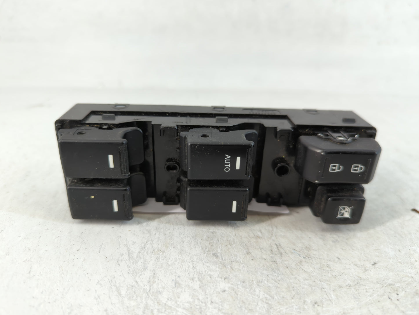 2016-2017 Kia Rio Master Power Window Switch Replacement Driver Side Left Fits Fits 2016 2017 OEM Used Auto Parts - Oemuseda