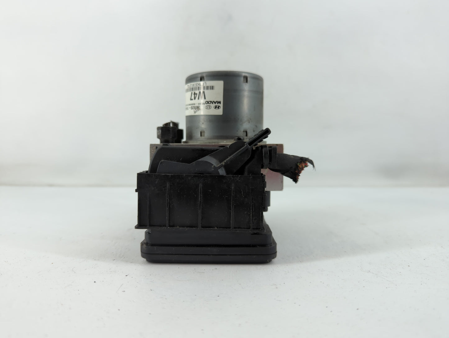 2016-2017 Kia Rio ABS Pump Control Module Replacement P/N:58920-1W470 Fits Fits 2016 2017 OEM Used Auto Parts - Oemusedautop